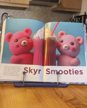Load image into Gallery viewer, Skyr Recipe Book